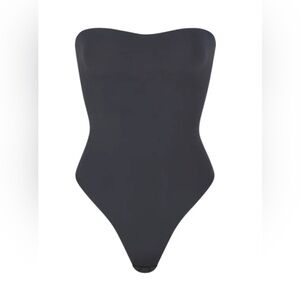 Skims Fits Everybody Strapless Bodysuit Graphite 2X NWT
